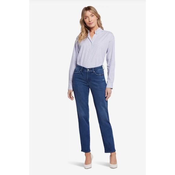 NWT NYDJ Emma Relaxed Slender Jeans in Riverwalk Size 4 - Picture 1 of 12